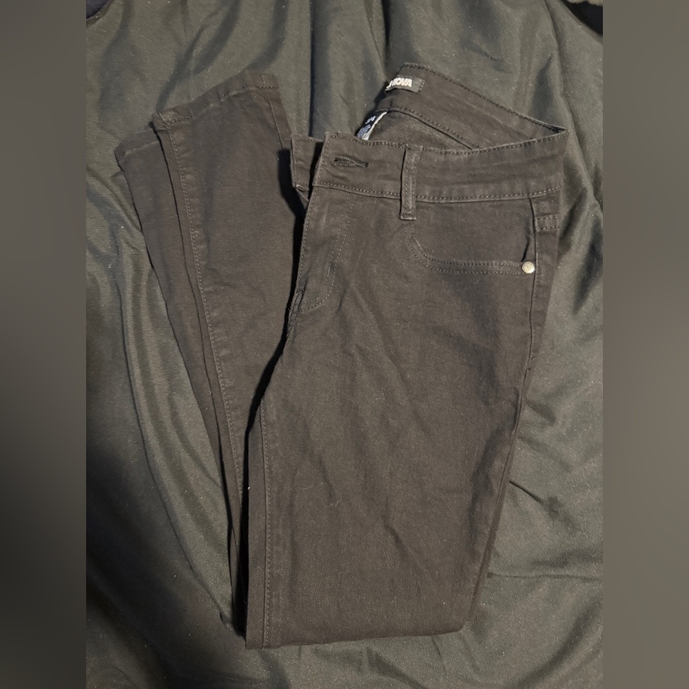 Fashion Nova Faded Black Denim Jeans